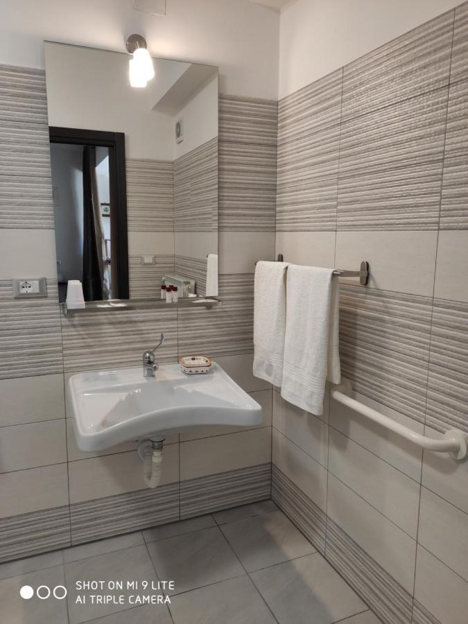 Bed and Breakfast Il Labirinto Sulmona Exterior foto